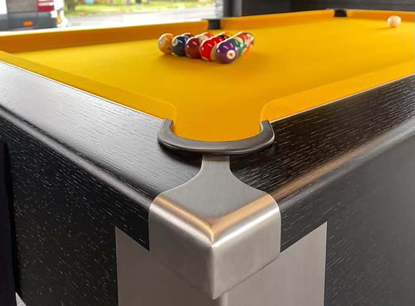 Stainless steel corner pocket cap shadow black yellow cloth